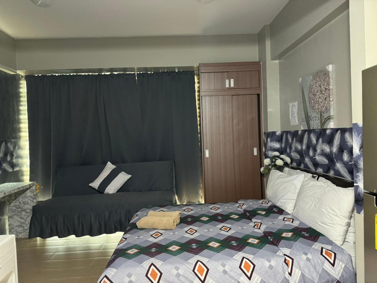 Henry'S Newport Condotel Pasay Exteriér fotografie